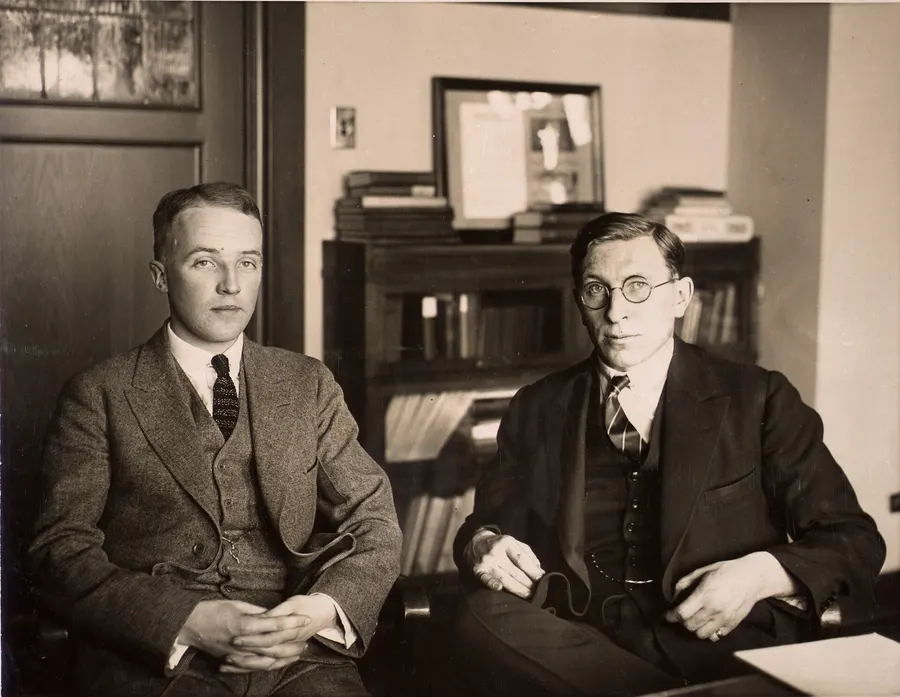 Charles Best (left) and Frederick Banting, about 1924 (University of Toronto Library).