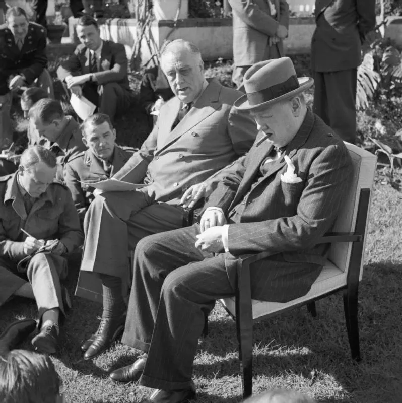 Roosevelt and Churchill talk to the press at the villa Dar es Saada during the Casablanca conference, 24 January 1943.