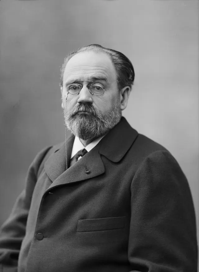 Émile Zola, photographed by Nadar.