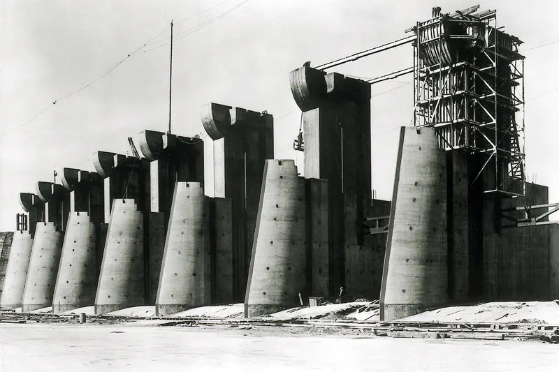 Building the spillway of Fort Peck Dam in Montana, the subject of Life's first cover.