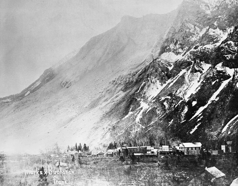 The slide below Turtle Mountain, photographed on 30 April 1903, the day after the rockfall.