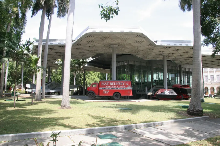 The Granma Memorial in Havana, the glass pavilion that houses the yacht today.