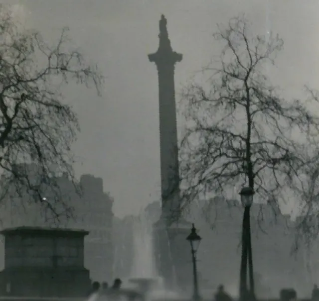 Nelson's Column in the fog of December 1952.