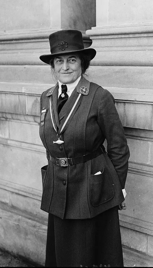 Juliette Gordon Low in uniform, 1923.