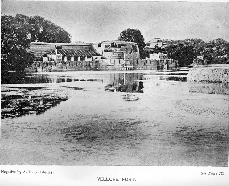 Vellore Fort and its moat, in a photograph by A. D. G. Shelley published in the 19th century