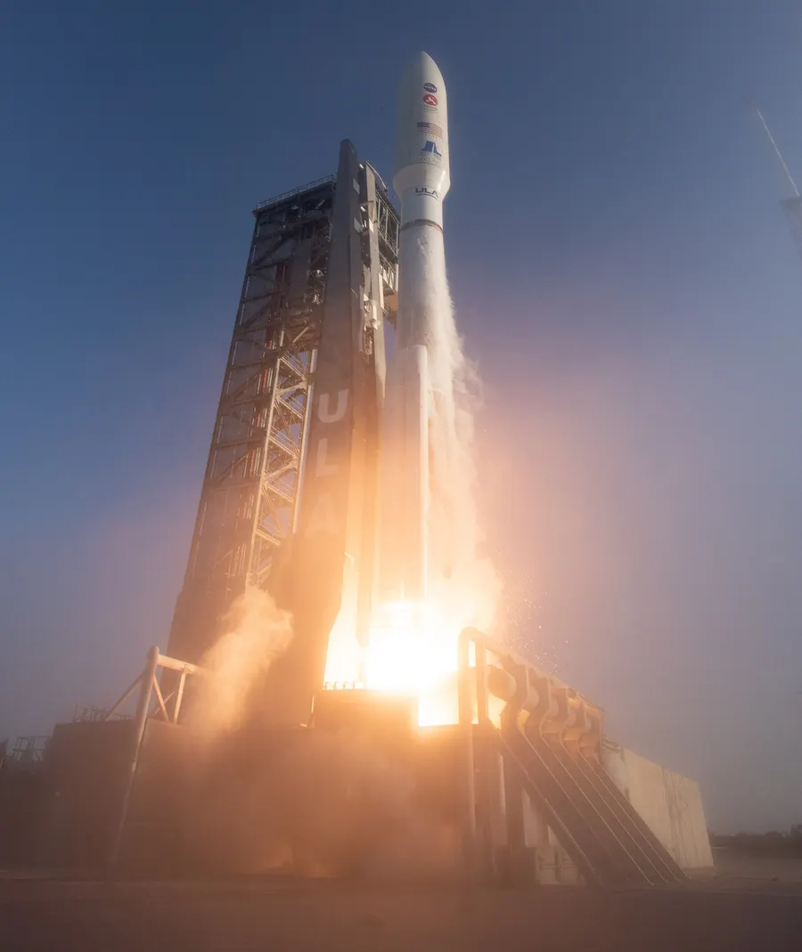 The Atlas V rocket carrying Perseverance lifts off from Cape Canaveral on 30 July 2020