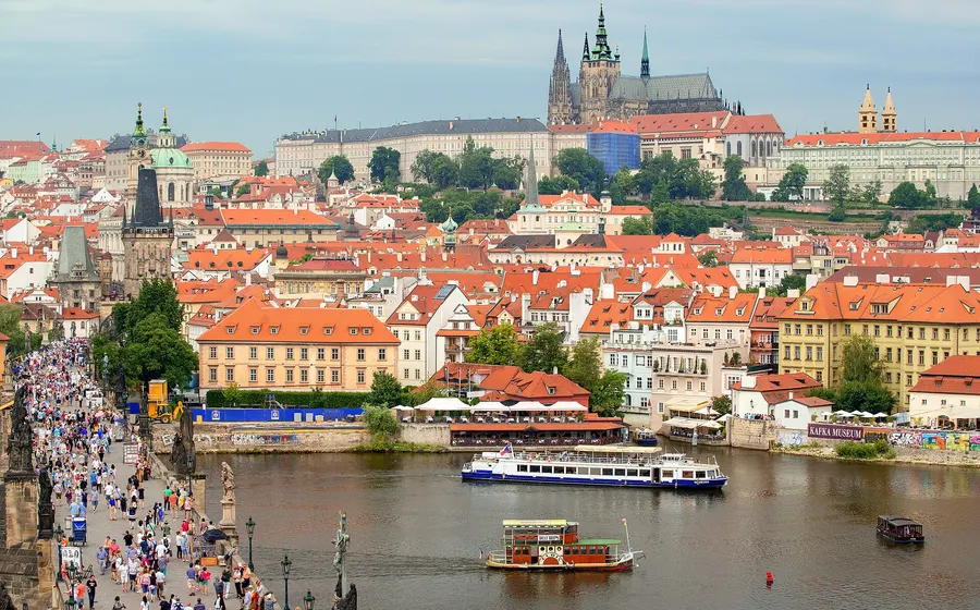Charles Bridge crossing the Vltava below Prague Castle, photographed in 2015