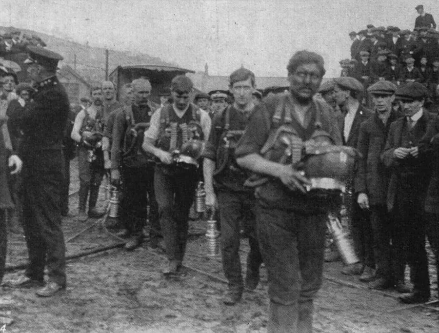 Men at the pit head at Senghenydd, photographed for the Illustrated London News after the explosion of October 1913.