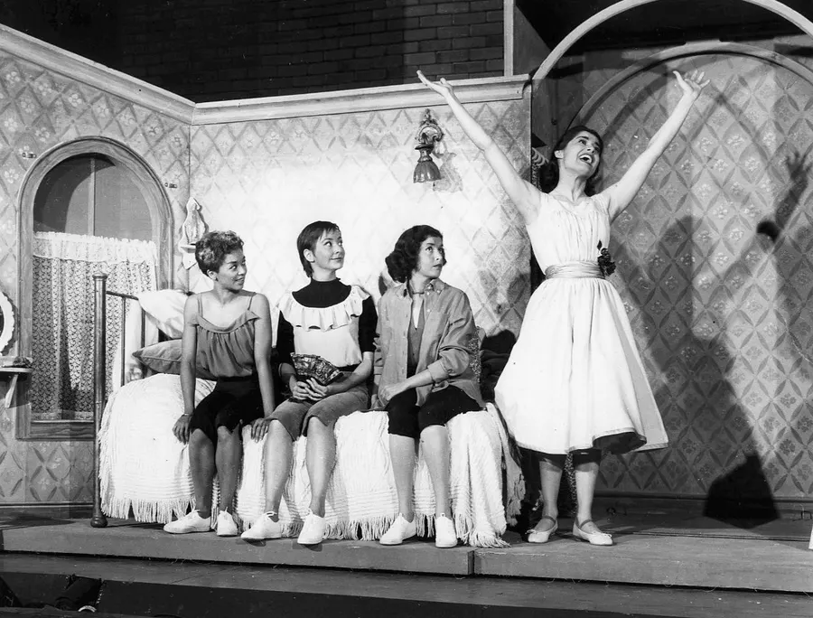 Carol Lawrence as Maria (right) with Marilyn Cooper, Carmen Gutierrez and Elizabeth Taylor in 'I Feel Pretty', 1957. Photo by Fred Fehl.